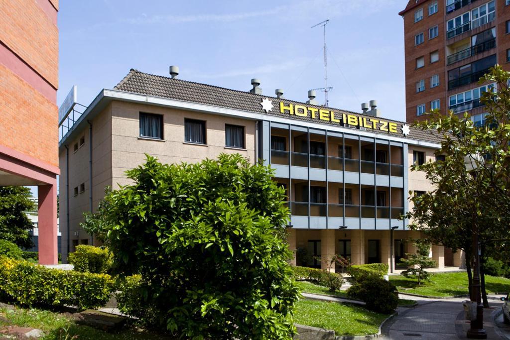 Hotel Ibiltze Lasarte Oria Esterno foto